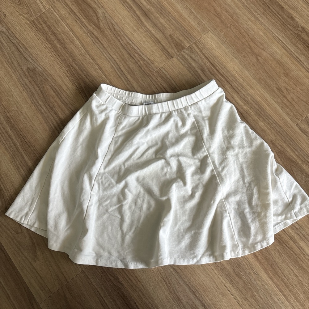 Elegant White Women's Skirt